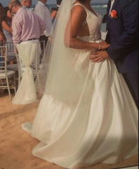 Calle Blanche Wedding Dress Size 4